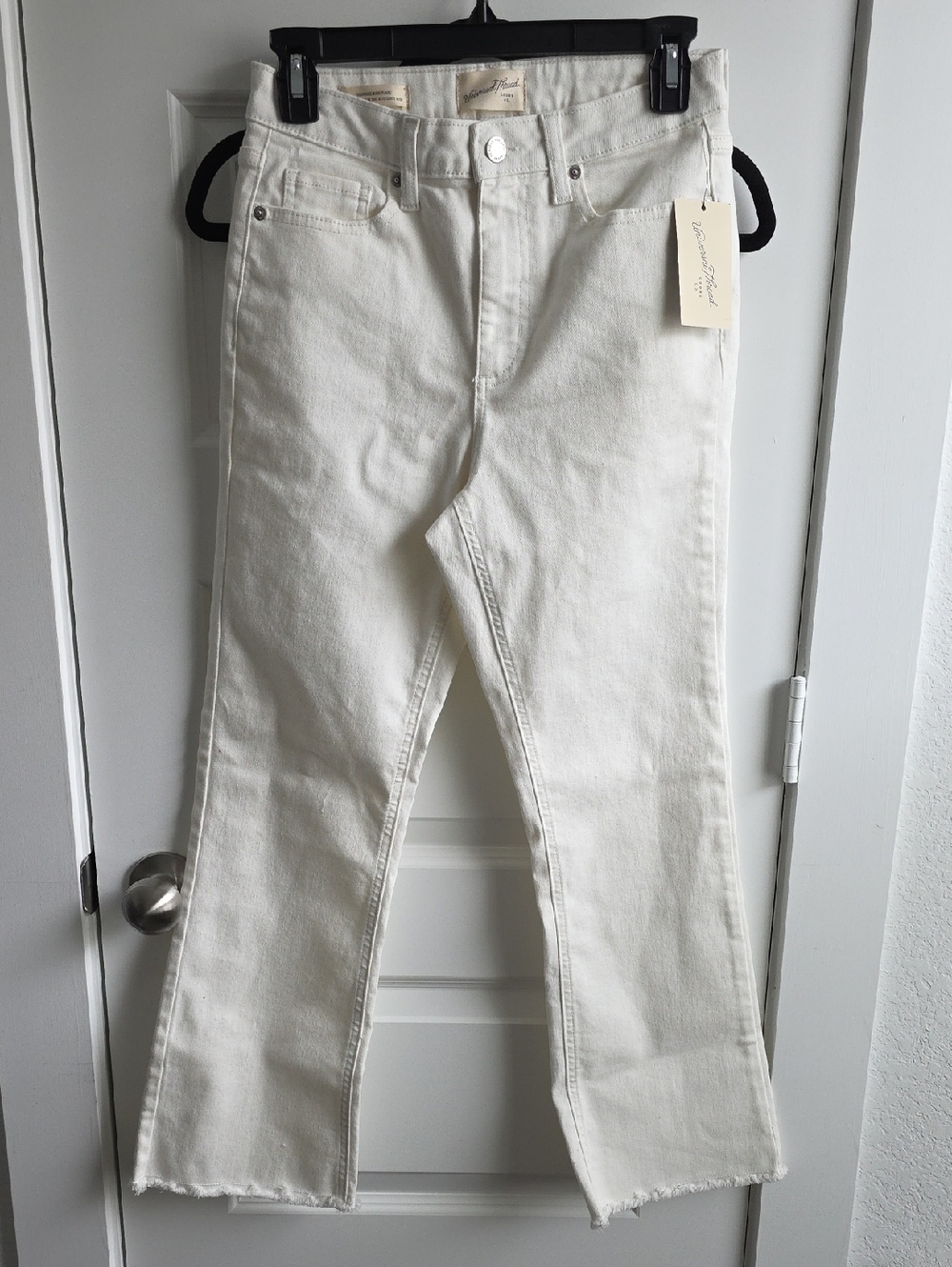Universal Thread High Rise Kick Flare Jeans 6R G151